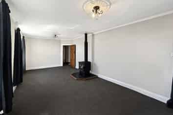 13 Arthur Street, Avenal