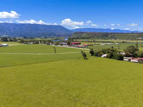 71 Waverley Street, Karamea