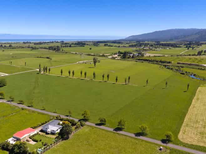 71 Waverley Street, Karamea