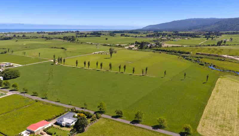 71 Waverley Street, Karamea