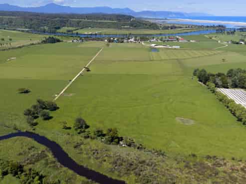 71 Waverley Street, Karamea