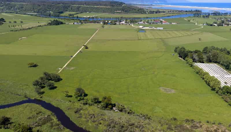 71 Waverley Street, Karamea