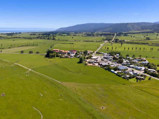 71 Waverley Street, Karamea