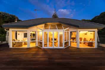 37 Rosetta Road, Raumati South