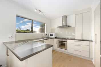 2/70 Stanaway Street, Hillcrest