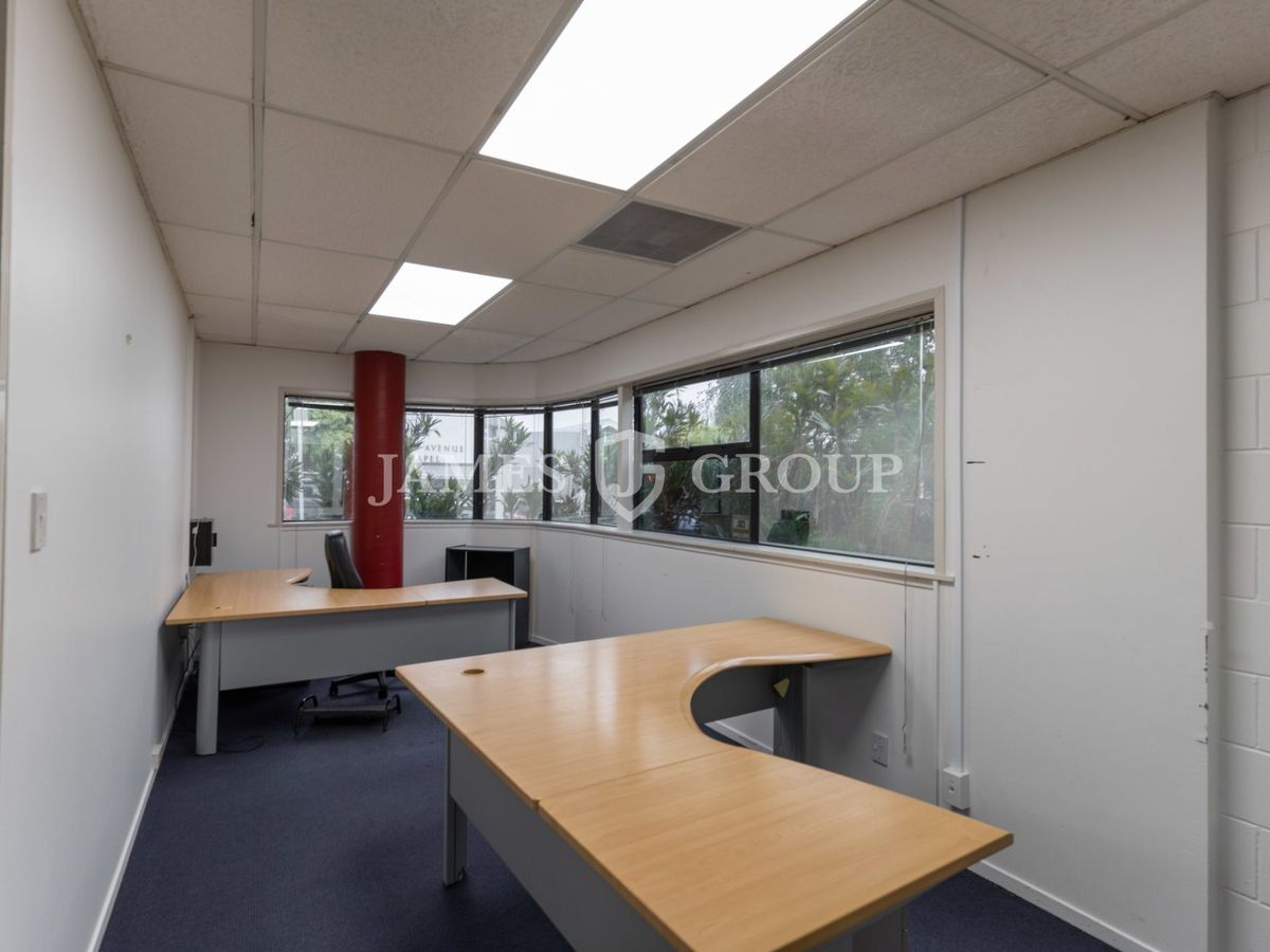 FULLY FITTED OFFICE – MOVE-IN READY - Ansicht 4