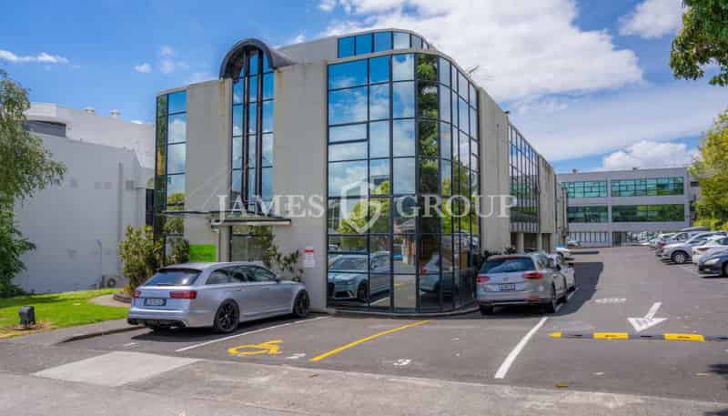 2 Ngaire Avenue, Epsom