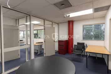 FULLY FITTED OFFICE – MOVE-IN READY