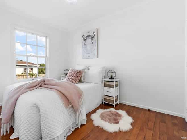 136 Edgewater Drive, Pakuranga