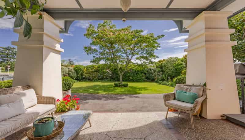 19 Holyrood Terrace, Waipukurau