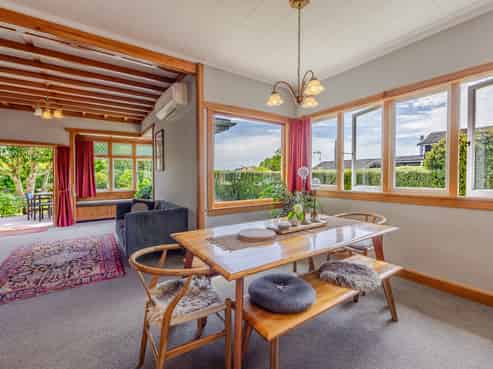 19 Holyrood Terrace, Waipukurau