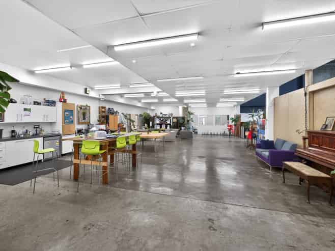 2,834sqm add value industrial on Mixed Use land