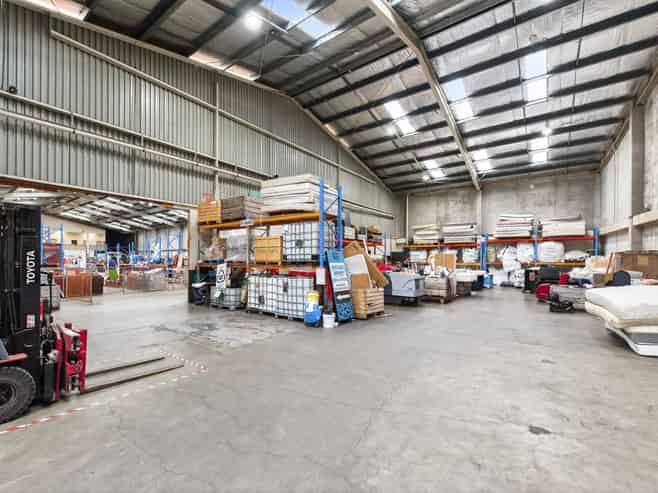 2,834sqm add value industrial on Mixed Use land