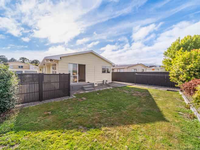 28A Roband Crescent, Brown Owl