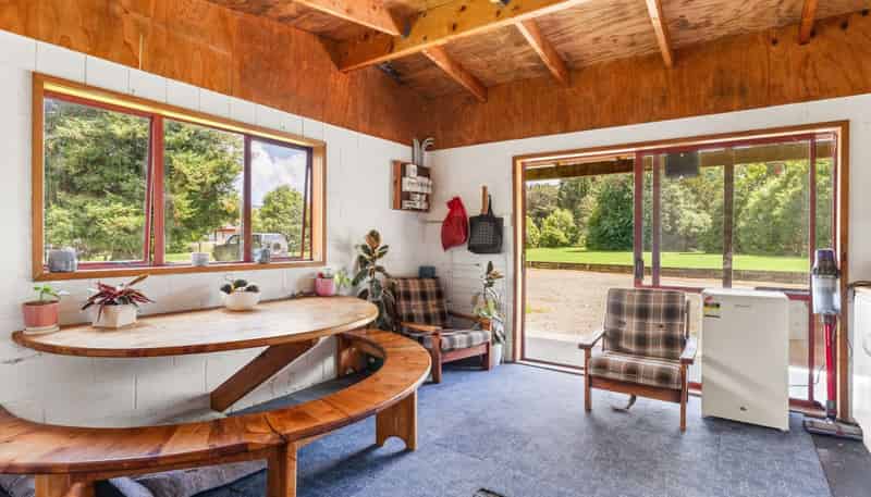  6522 Matawai Road, Matawai