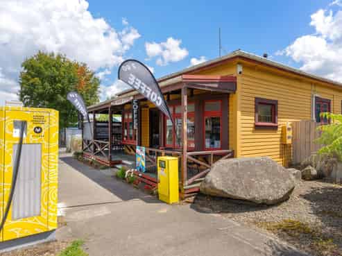  6522 Matawai Road, Matawai