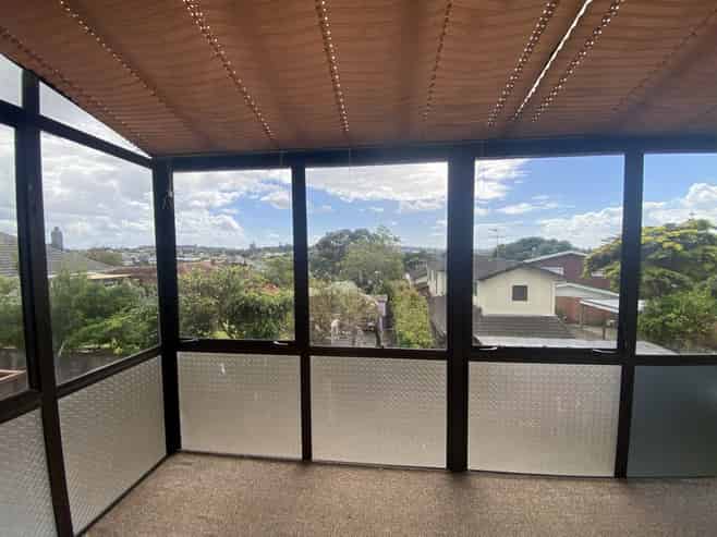 4/178 Hillsborough Road, Hillsborough