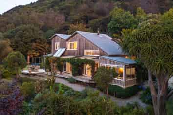 224 Maori Pa Road, Cable Bay