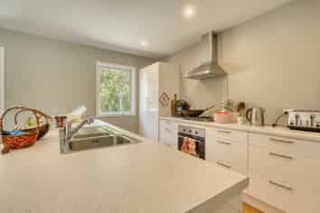 6 Sadler Place, Hokitika