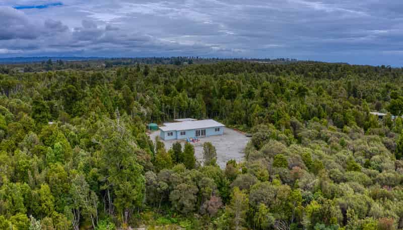 6 Sadler Place, Hokitika