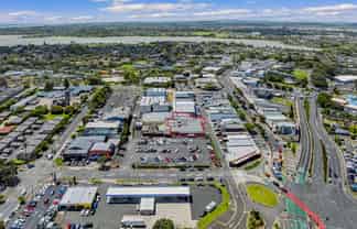 Repositioning opportunity - former supermarket