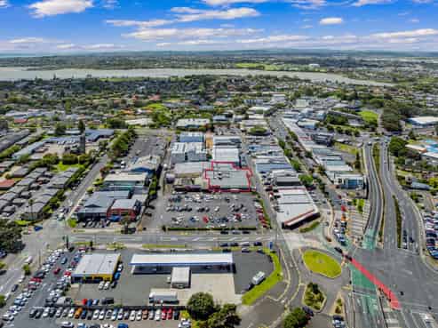 Repositioning opportunity - former supermarket