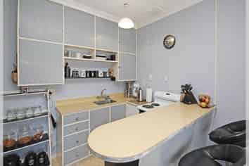 flat 3/72 Queen Street West, Levin