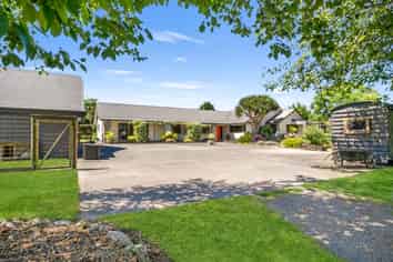 424 Tararua Road, Levin