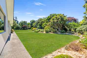 424 Tararua Road, Levin