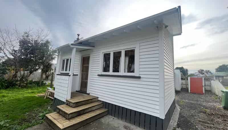 15 Orchard Street, Avondale