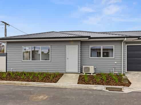 17/17 Waerenga Road, Otaki