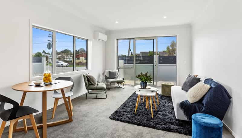 17/17 Waerenga Road, Otaki