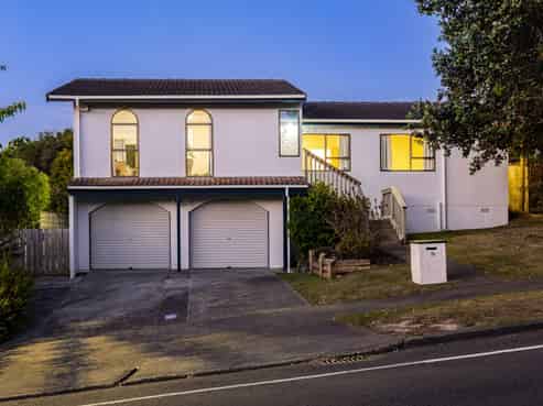 79 Discovery Drive, Whitby