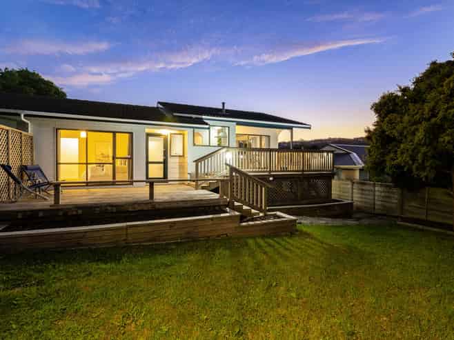 79 Discovery Drive, Whitby