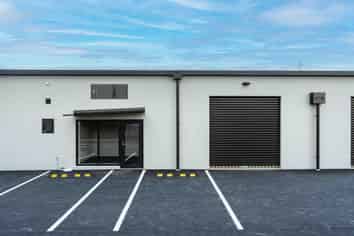 Brand New Rangiora Unit!