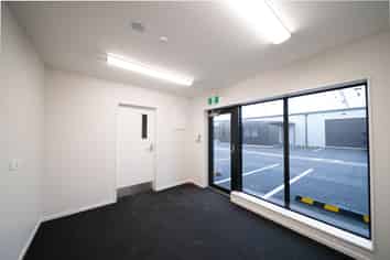 Brand New Rangiora Unit!