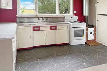 326 SpringField Road East , Lauriston