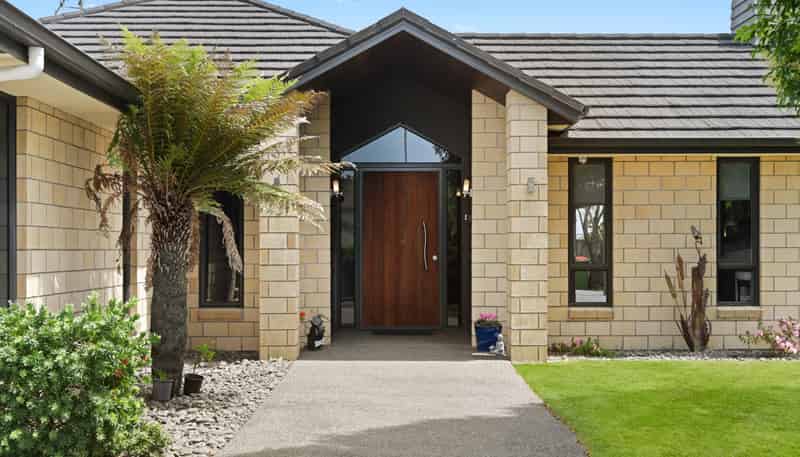 2 Ebony Court, Rototuna North