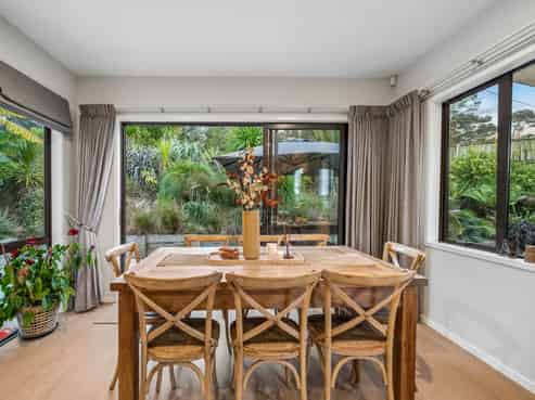 96 Solan Drive, Waimauku