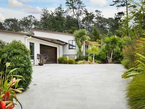 96 Solan Drive, Waimauku