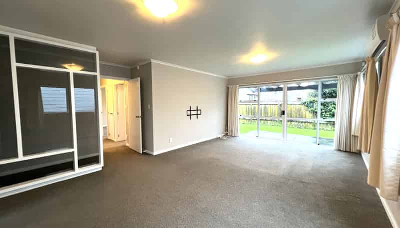 2/25 Oakley Ave, Waterview