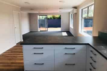 86 Middle Road, Allenton