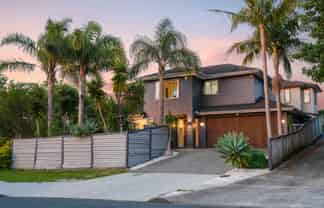 12 Cairngorm Place, Highland Park