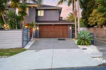 12 Cairngorm Place, Highland Park