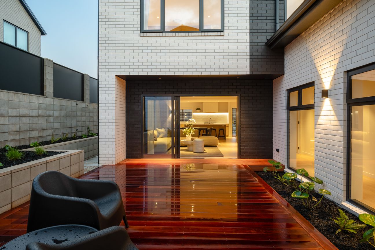 11 Kauri Point Drive, Rototuna – pohled 4