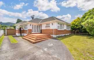 1075 Fergusson Drive, Clouston Park