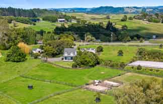 35 Joblin Road, Wainui
