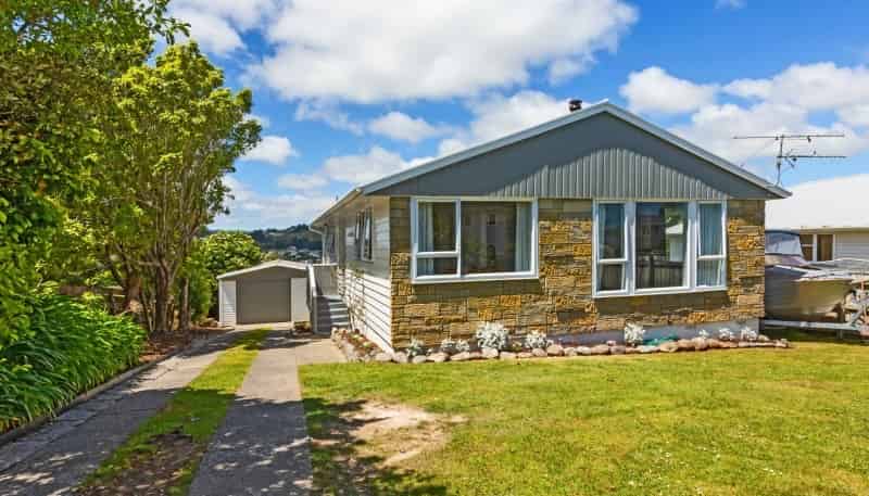 6 Carbine Place, Ascot Park