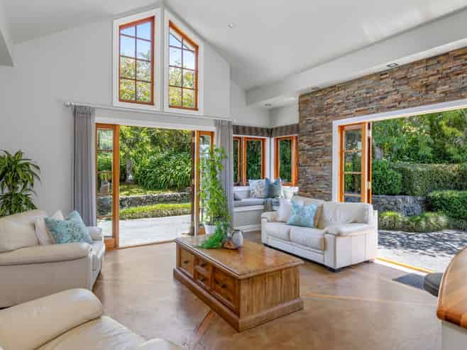 96 Pebble Brook Road, Wainui