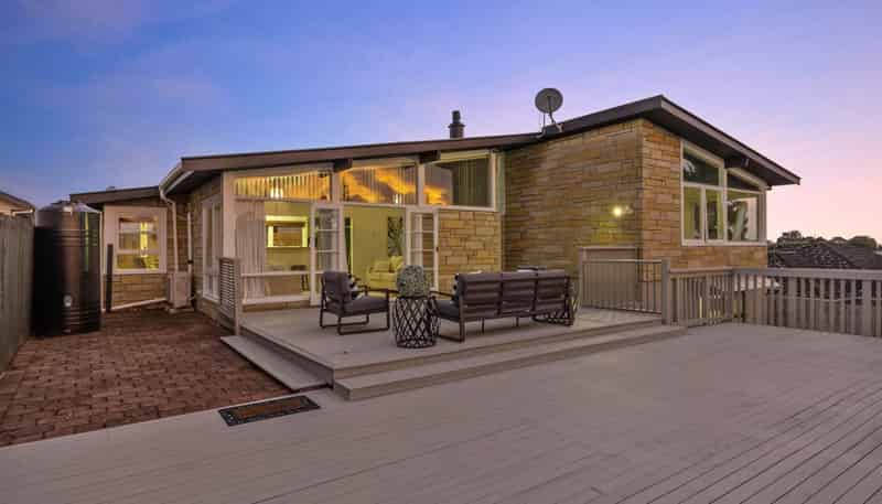 90 Gossamer Drive, Pakuranga Heights